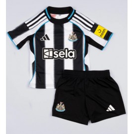 Newcastle United Alexander Isak #14 Hjemmebanetrøje Børn 2025-26 Kortærmet (+ Korte bukser)